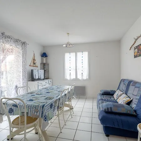 Maisonnette 2 Etoiles A A 200m De L'ocean, 6 Pers, Terrasse, Parking, Confort - Fr-1-50-75 Apartmán *