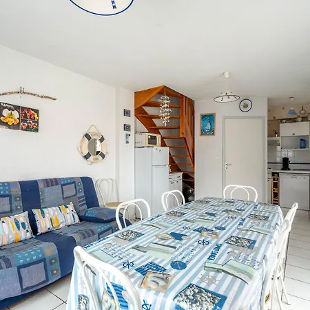 Maisonnette 2 Etoiles A A 200m De L'ocean, 6 Pers, Terrasse, Parking, Confort - Fr-1-50-75 Apartmán *